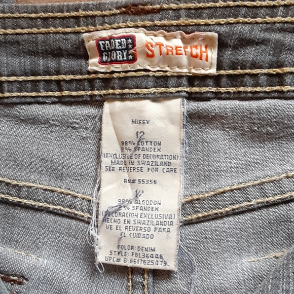 Petite,Vintage, "Faded Glory" Stone washed Jean's, size missy 10. - Picture 2 of 5